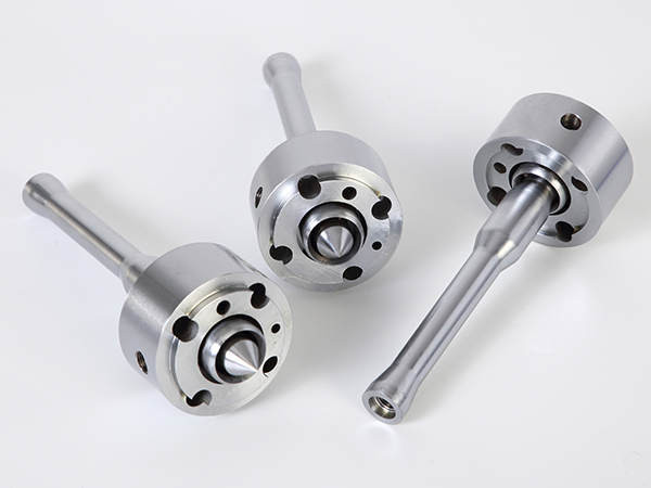 高精密模具配件具有的特性